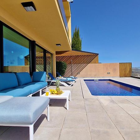 Eden Sun - A Modern Luxury Villa With A Panoramic View Prazeres Exteriör bild