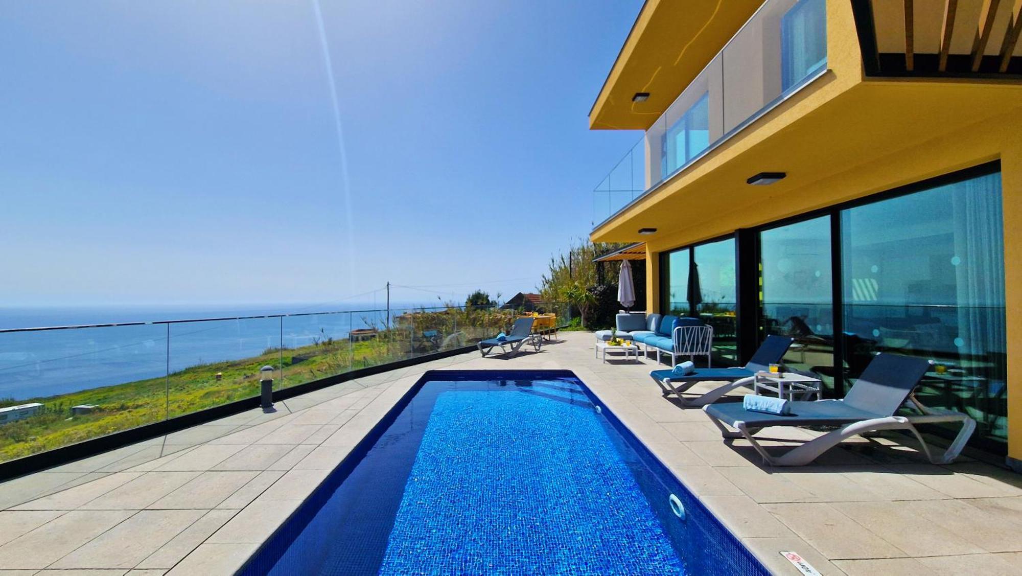 Eden Sun - A Modern Luxury Villa With A Panoramic View Prazeres Exteriör bild