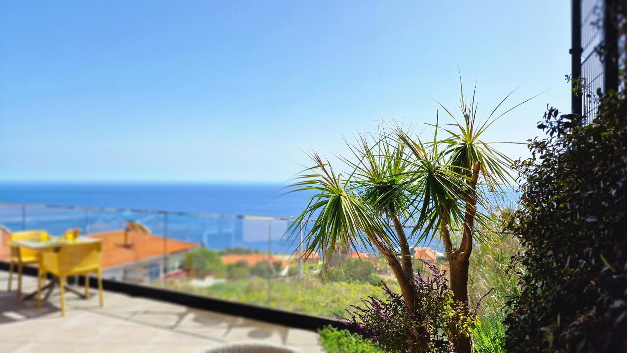 Eden Sun - A Modern Luxury Villa With A Panoramic View Prazeres Exteriör bild